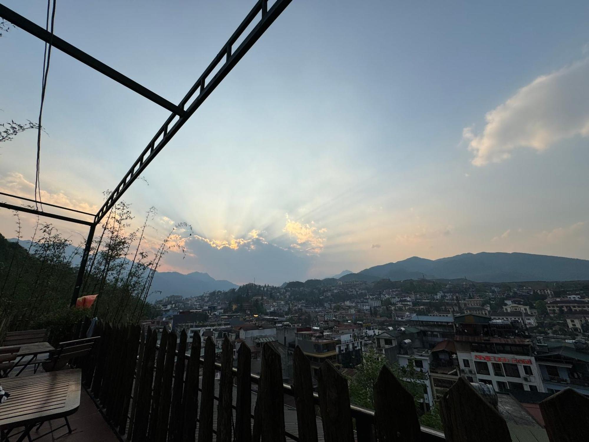 Central Sapa Serenity Homestay Bagian luar foto